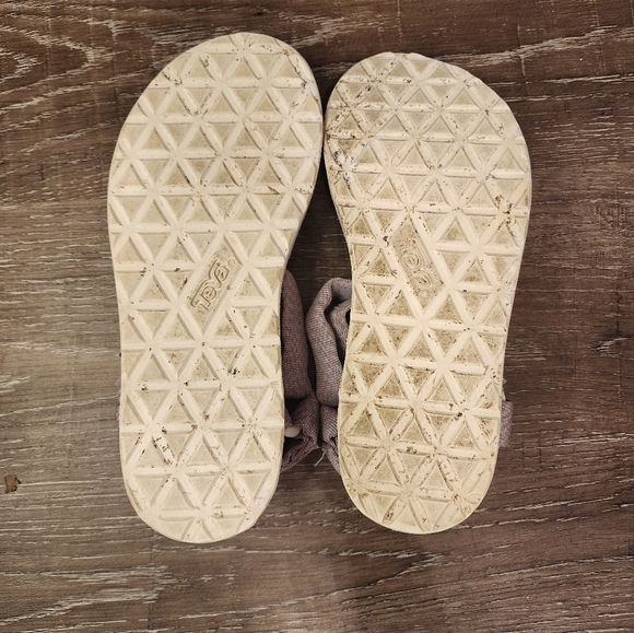 Teva Women's Original Universal Sandals Marbled Orchid Size 6 - Picture 4 of 7